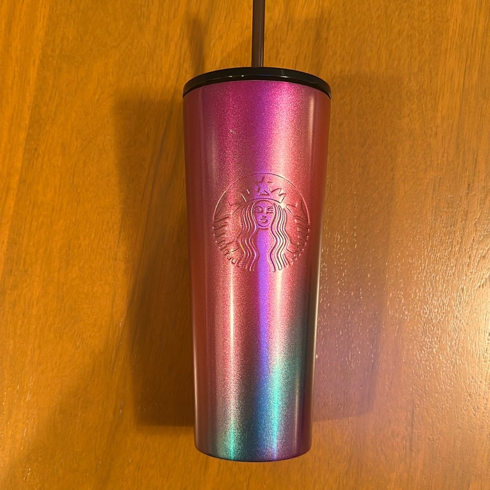 Starbucks 2022 pink purple blue ombre stainless steel 24oz Venti Tumbler
